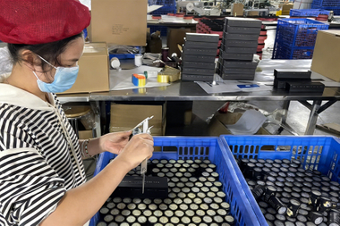 <span style="font-size:20px;"><strong><span style="font-family:Poppins;">④ Final Quality Inspection:</span></strong></span><br> <link href="https://fonts.googleapis.com/css?family=Poppins" rel="stylesheet" type="text/css">