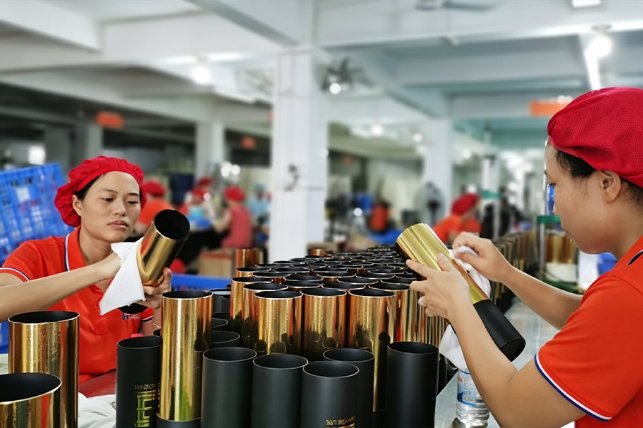 Are Sushi Push Pop Tubes The Future of Creative Food Packaging?